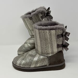 UGG Bailey Bow Bling Metallic Dot Boots Gray Youth 5 Rare Discontinued 1004797Y